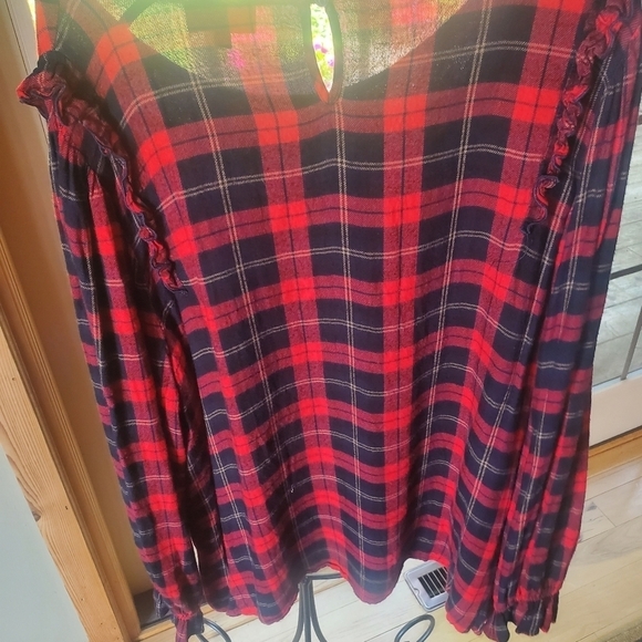 Fenomenon Red Plaid Holiday Ruffled Long Sleeve Sz. 3X Blouse Tunic - Picture 8 of 10